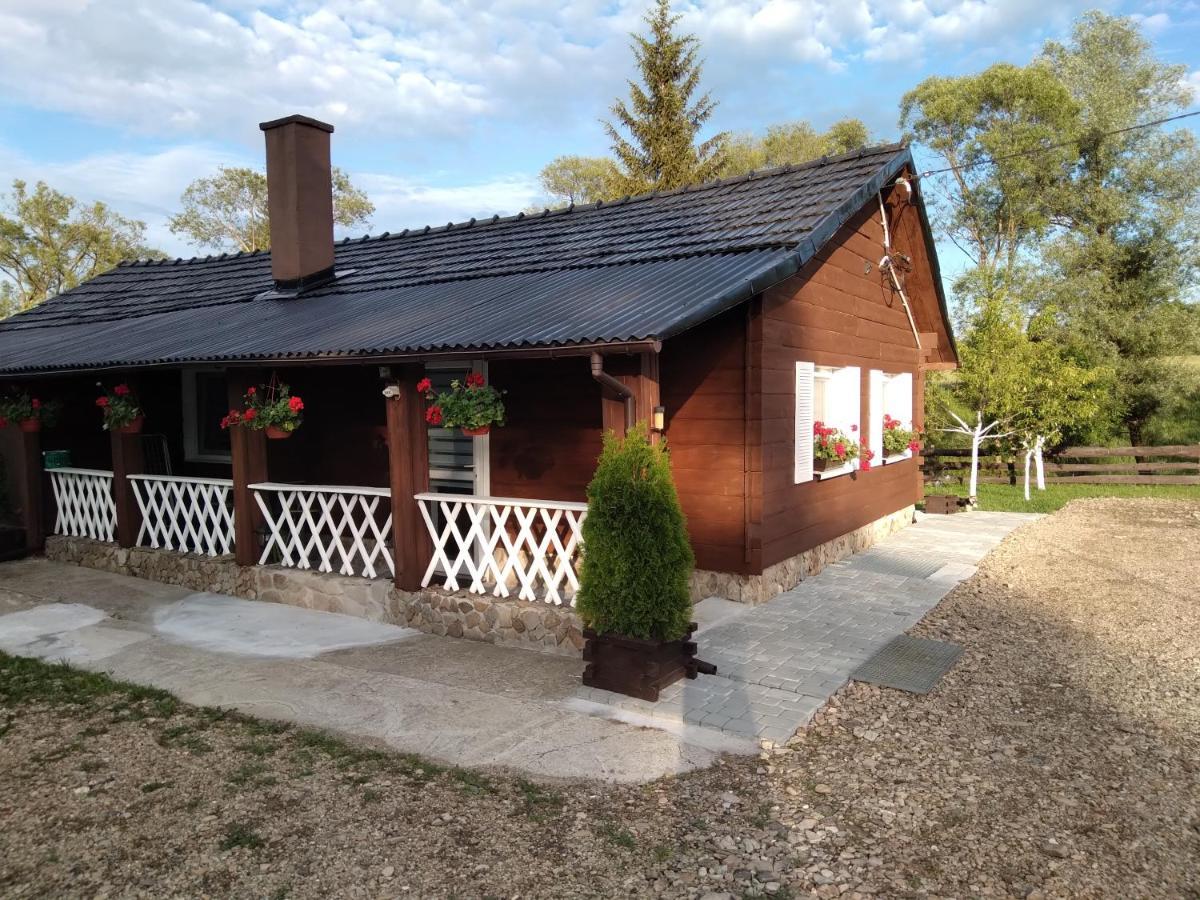 Vila Domek Na Prerii Ustrzyki Dolne Exteriér fotografie