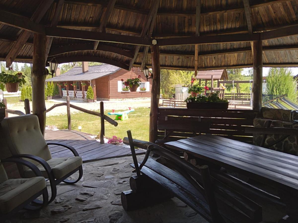 Vila Domek Na Prerii Ustrzyki Dolne Exteriér fotografie
