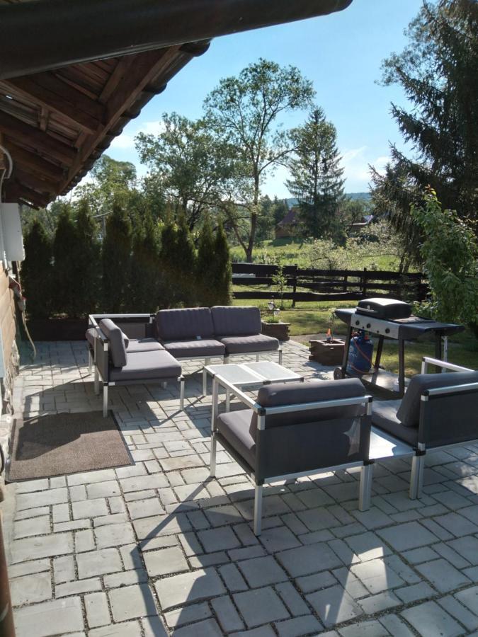 Vila Domek Na Prerii Ustrzyki Dolne Exteriér fotografie