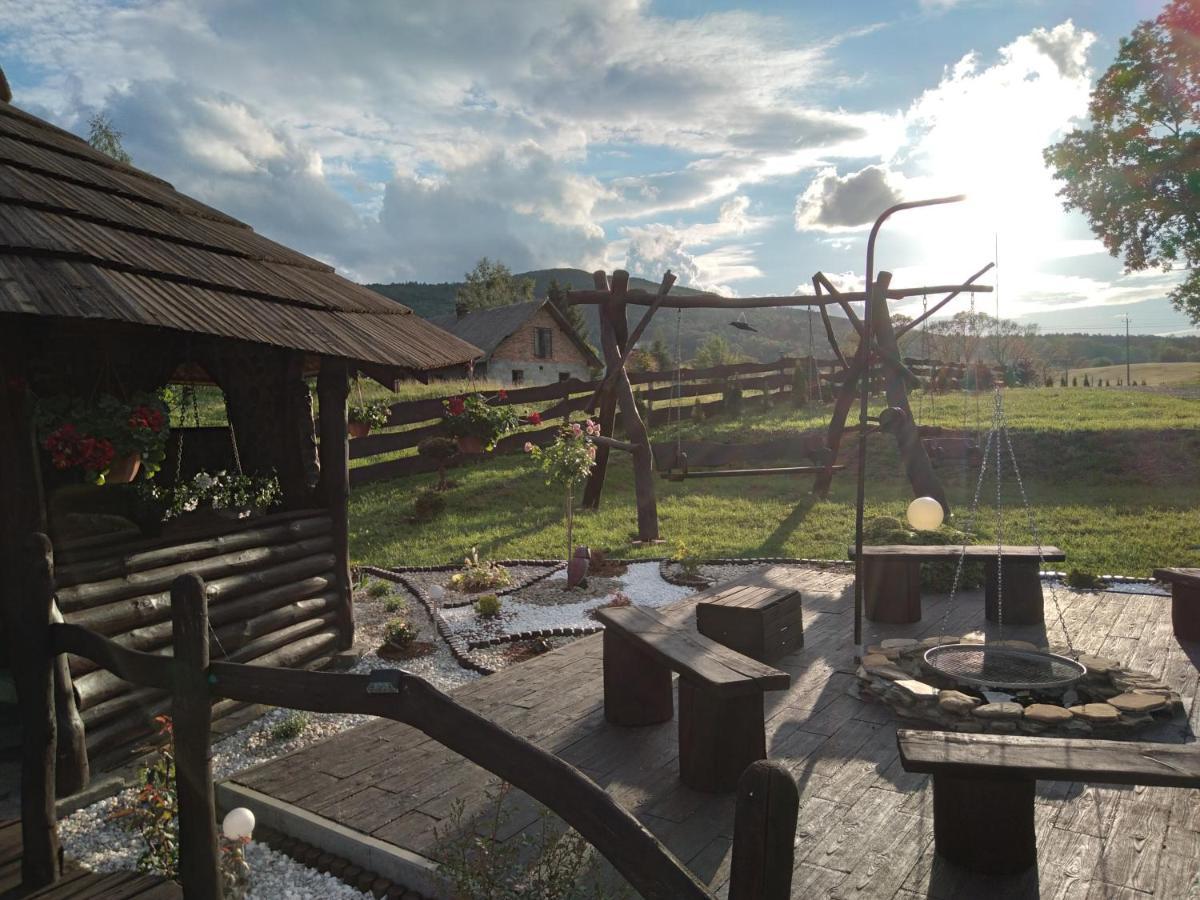Vila Domek Na Prerii Ustrzyki Dolne Exteriér fotografie